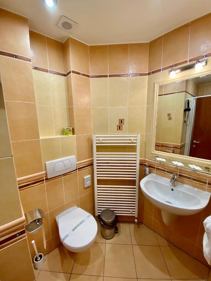 Hotel Penzion Le Monde Bardejów Zewnętrze zdjęcie